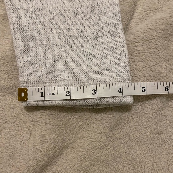 Thread & Supply Women's XSmall 1/4 Zip
Gray Pullover Crop Sweater Sweatshirt - Picture 12 of 13